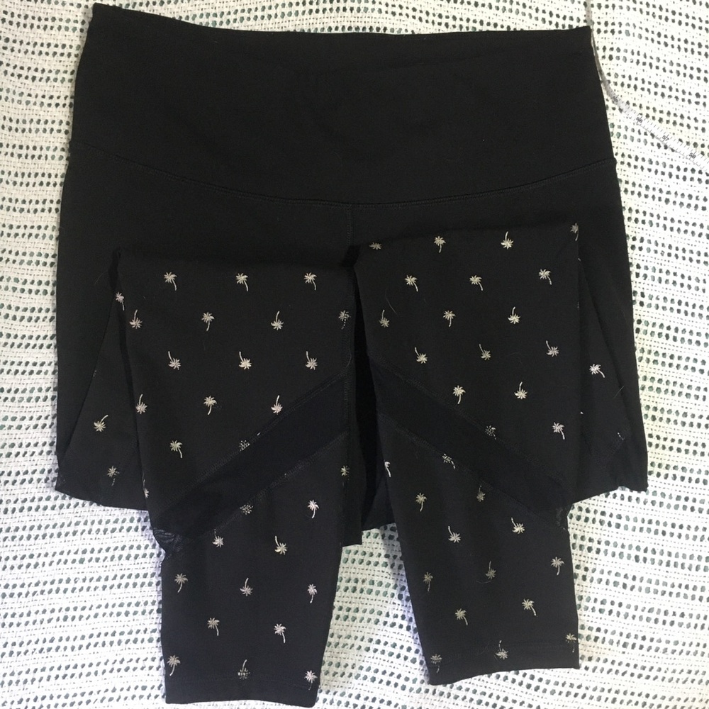 Old Navy 7/8 cropped active palm tree leggings